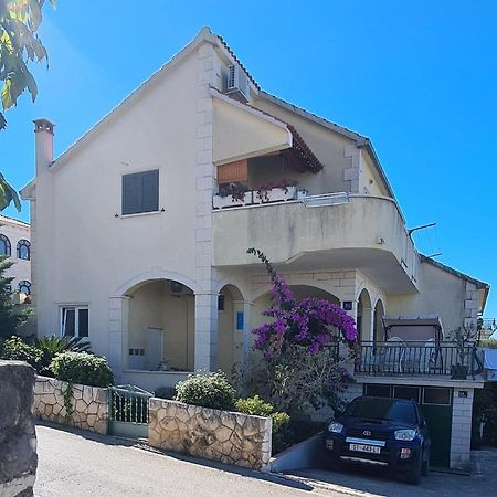 Apartmani Fani Supetar Kültér fotó